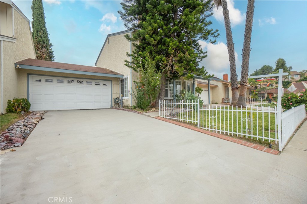 2656 Greenbriar Place