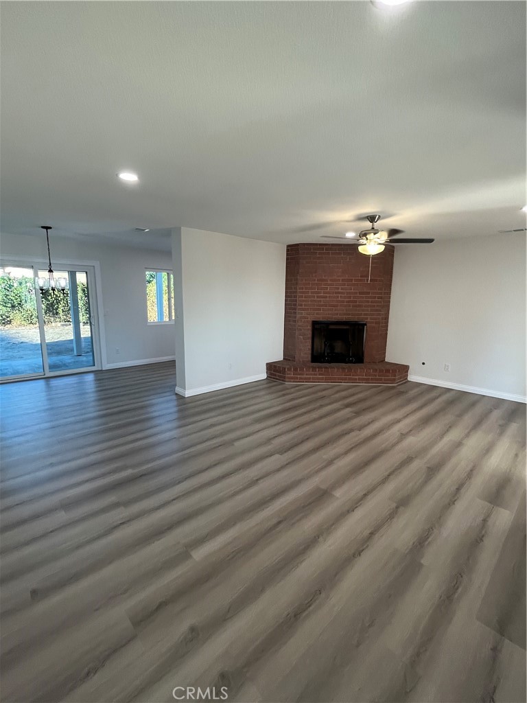 5462 La Deney Street