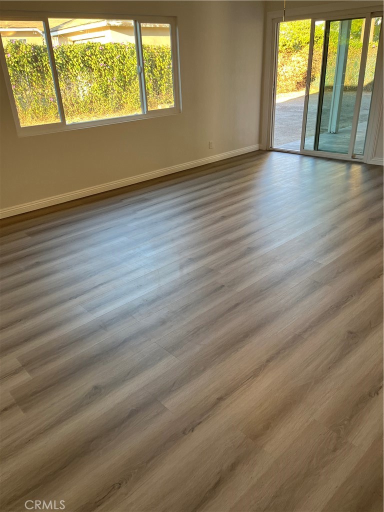 5462 La Deney Street