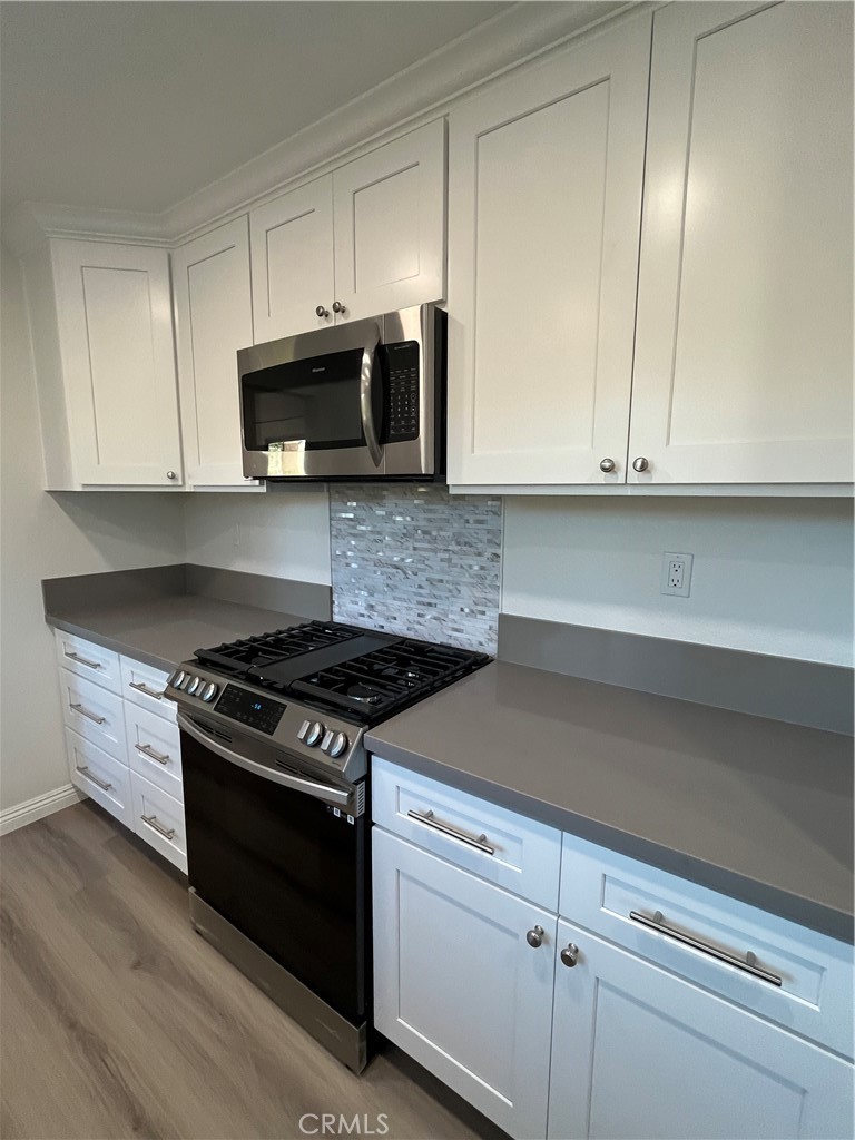 5462 La Deney Street