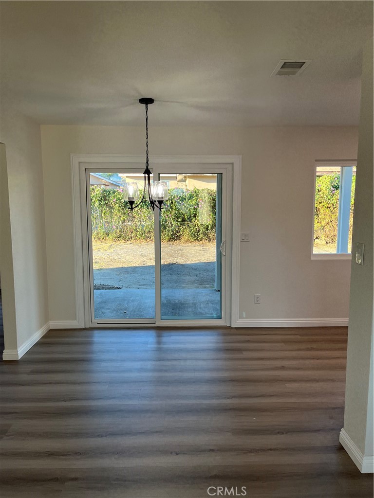 5462 La Deney Street