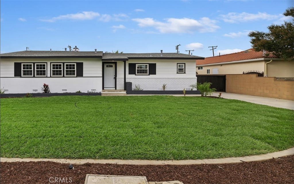 431 N Lang Avenue