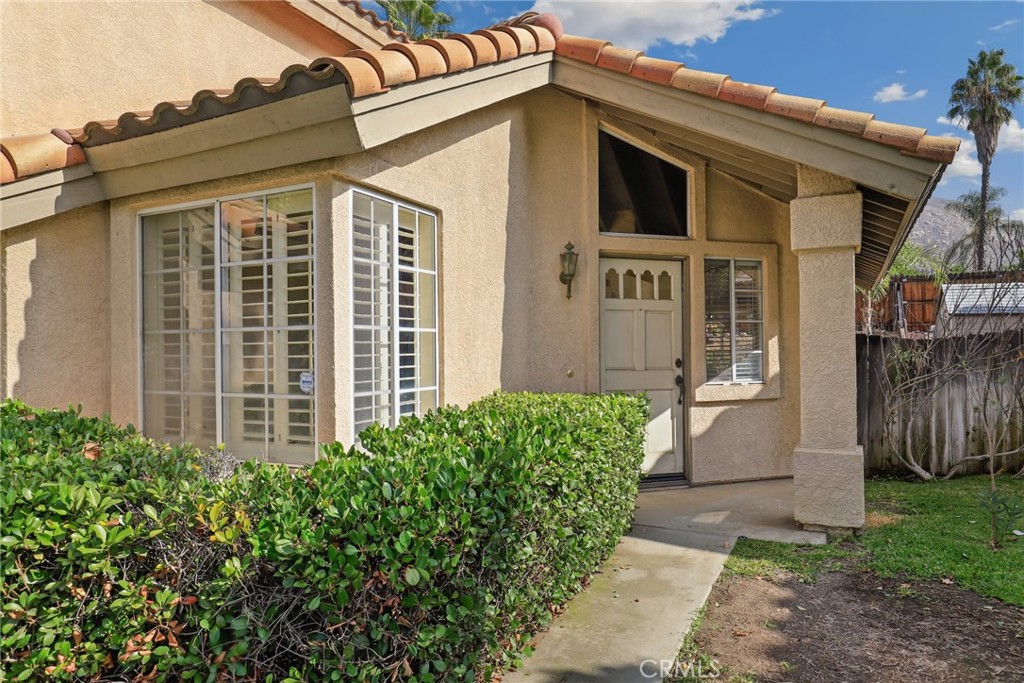 11788 Lewisia Avenue