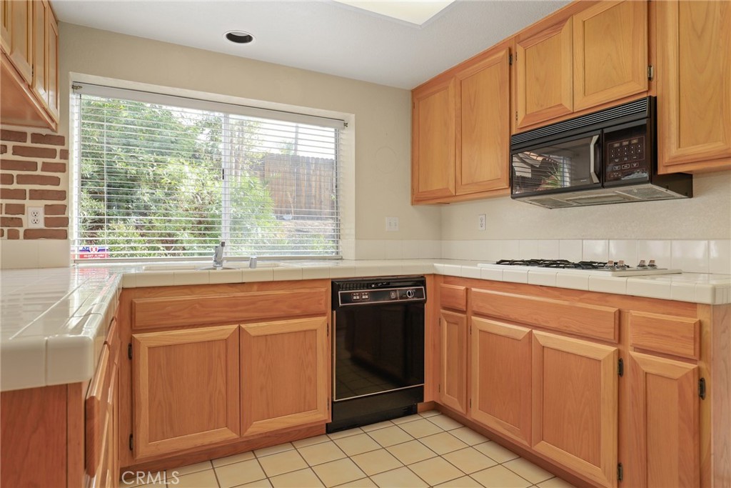 11788 Lewisia Avenue