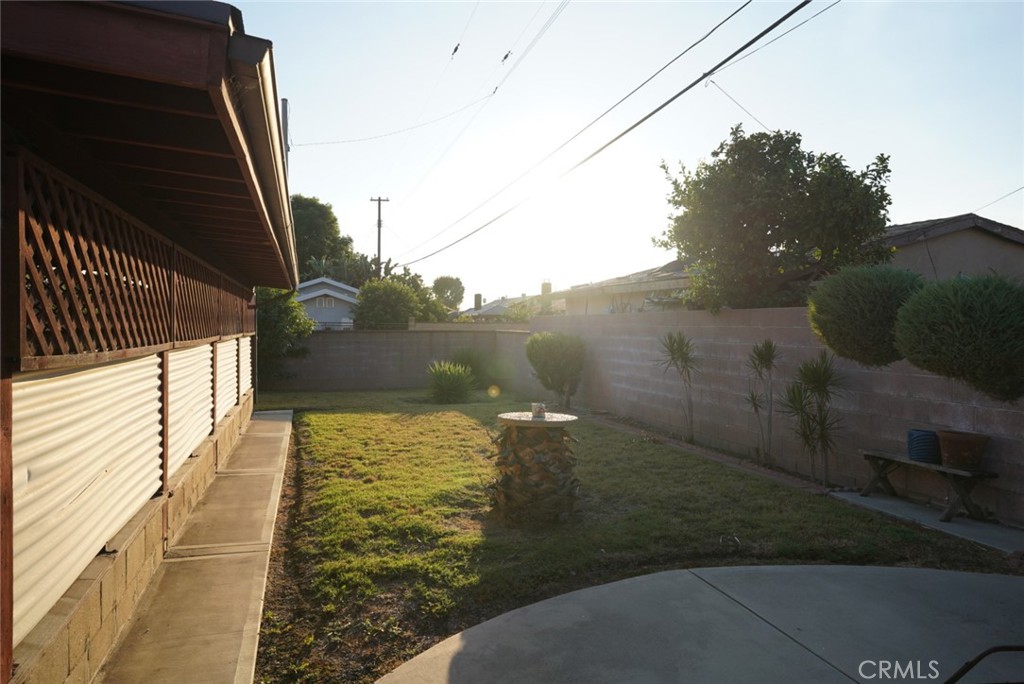 1103 Vineland Avenue