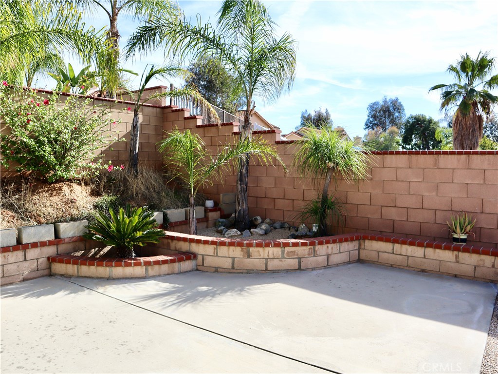 21475 Dickinson Road
