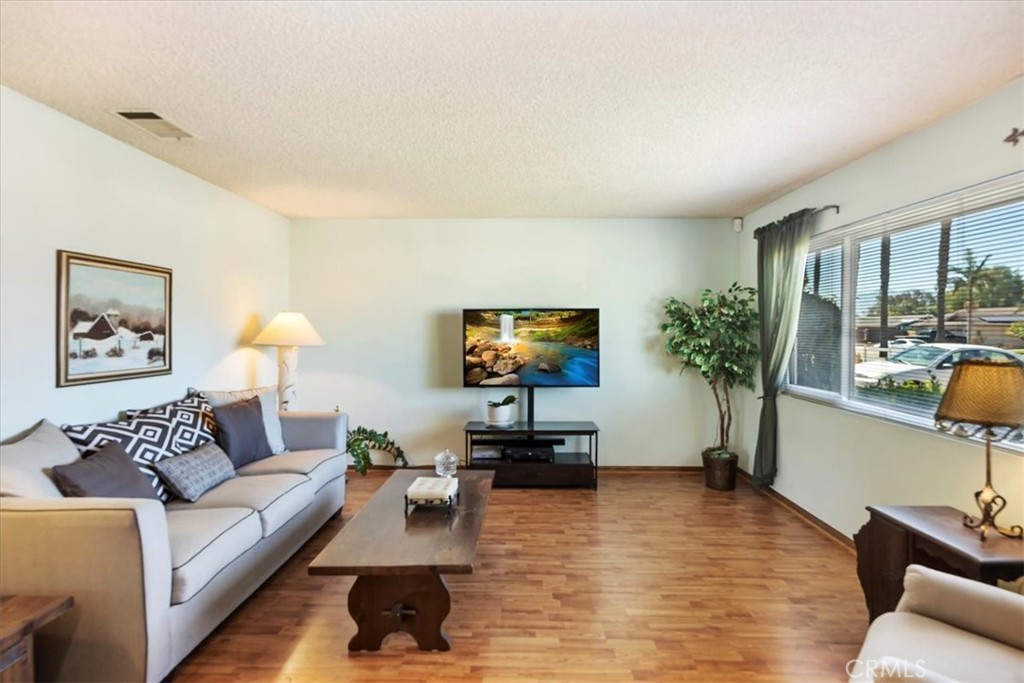 2523 Wagon Wheel Road