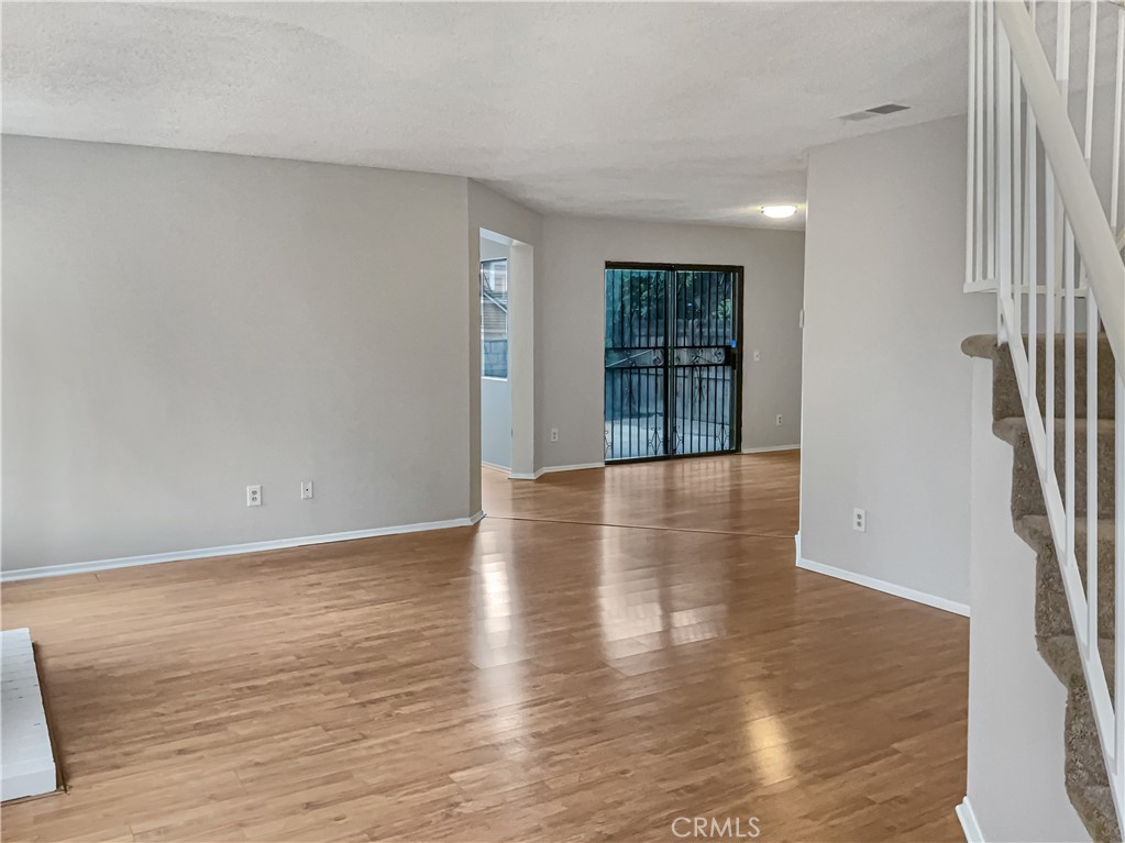 1758 W Quartermaster Street