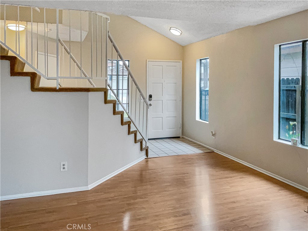 1758 W Quartermaster Street