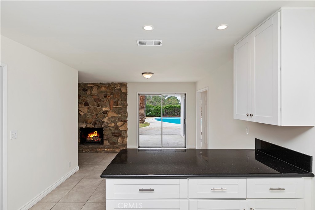 4055 Mt Vernon Avenue