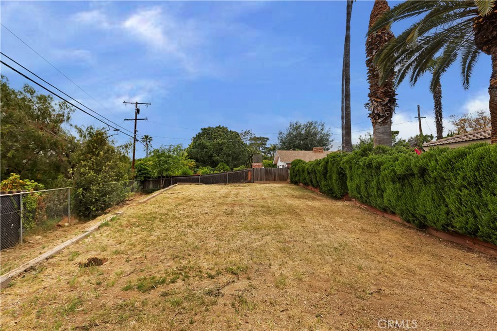 4055 Mt Vernon Avenue