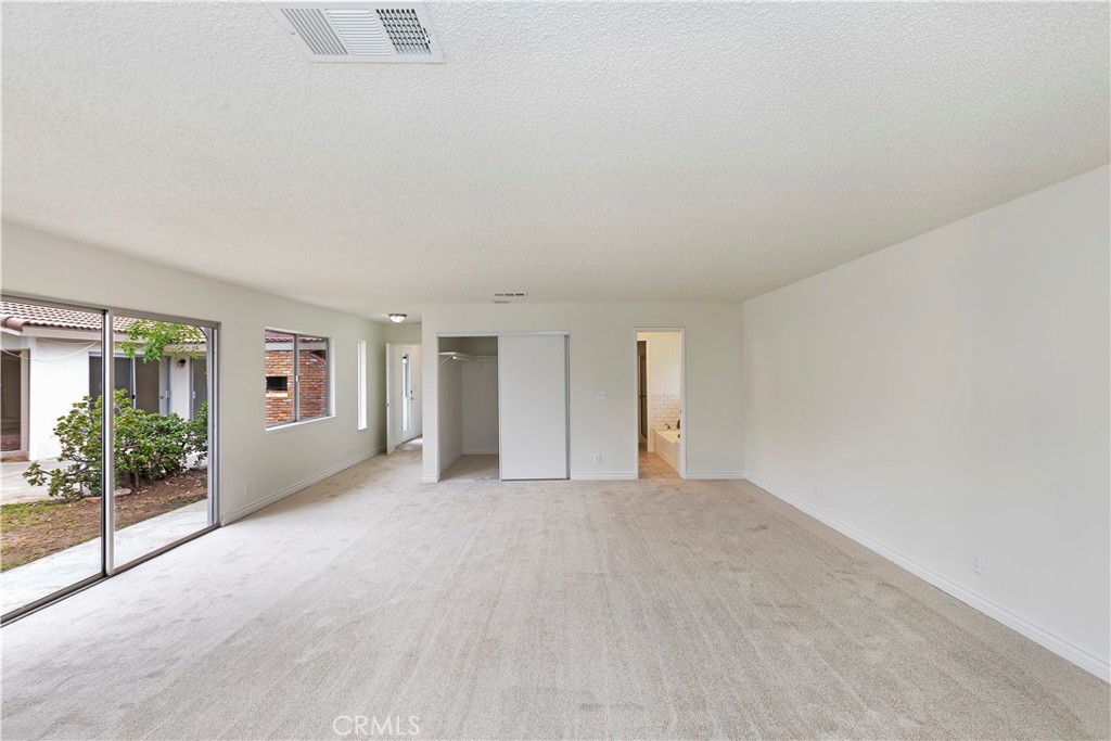 4055 Mt Vernon Avenue