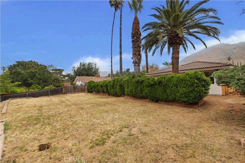 4055 Mt Vernon Avenue