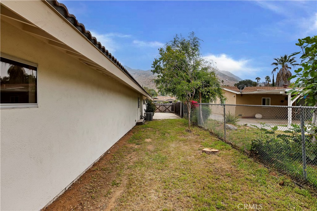 4055 Mt Vernon Avenue