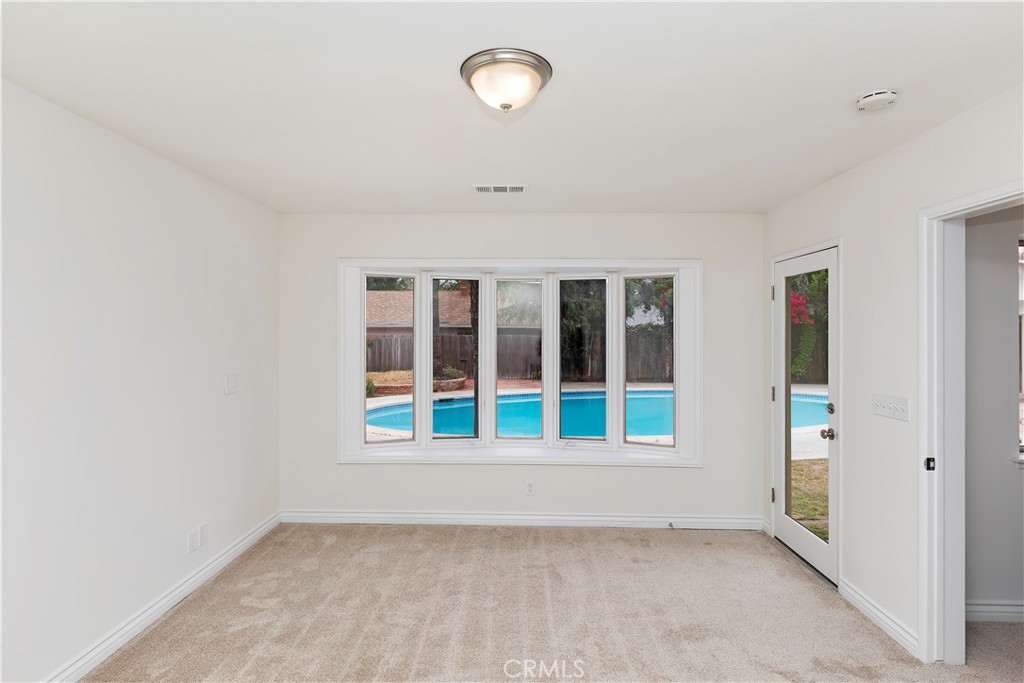 4055 Mt Vernon Avenue