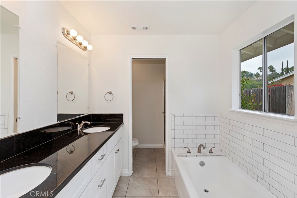 4055 Mt Vernon Avenue