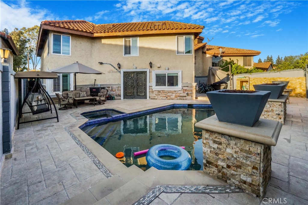 50 Falcon Ridge Drive