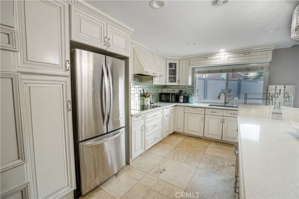 50 Falcon Ridge Drive