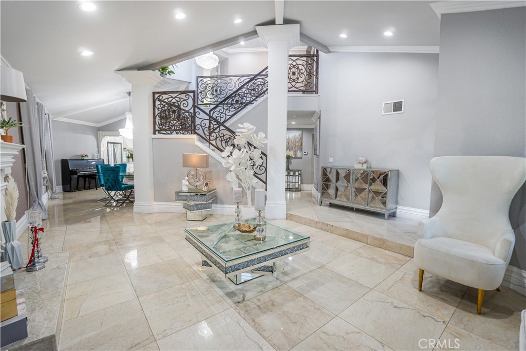 50 Falcon Ridge Drive