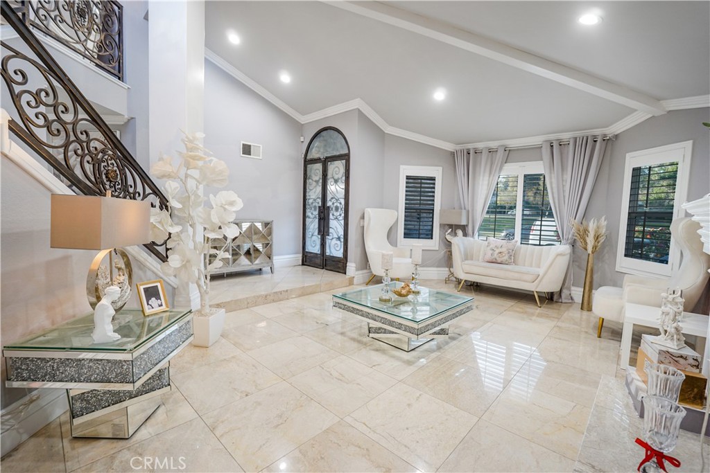 50 Falcon Ridge Drive