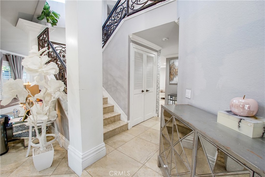 50 Falcon Ridge Drive