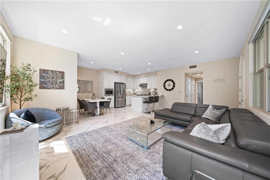 216 Bishop Landing