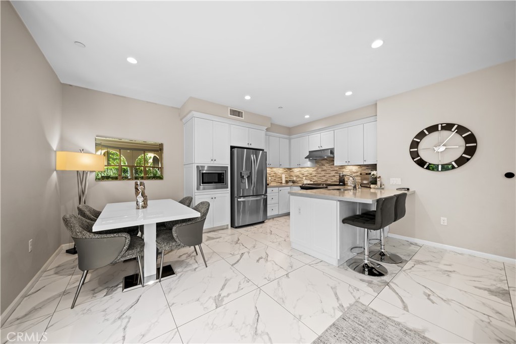 216 Bishop Landing
