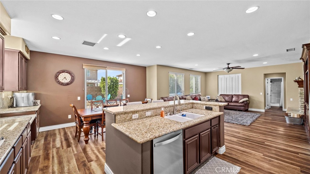 14338 Wolfhound Street