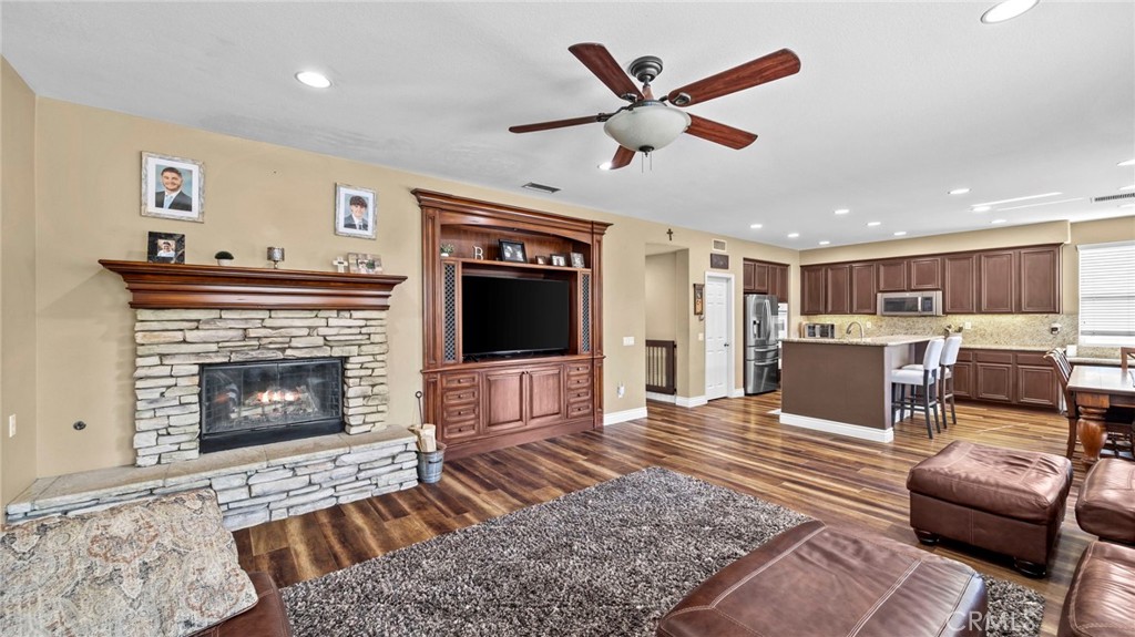 14338 Wolfhound Street