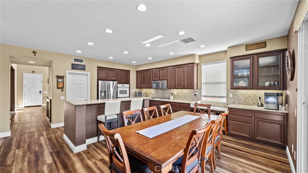 14338 Wolfhound Street