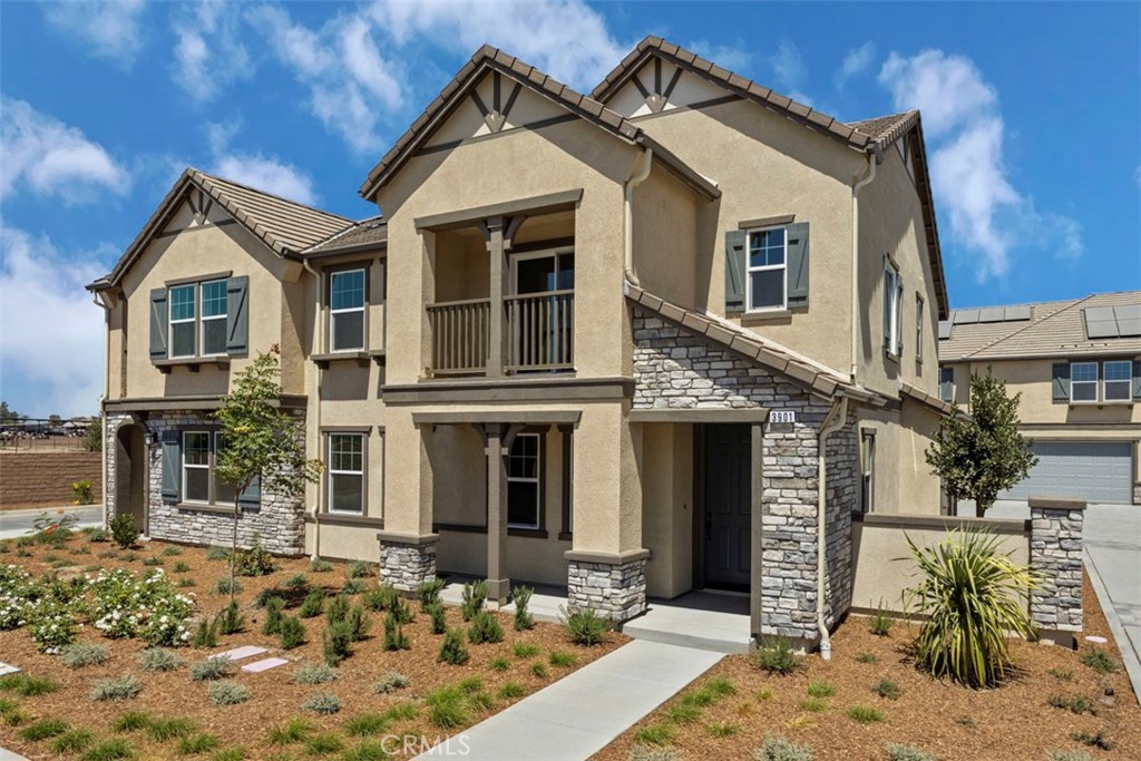 3901 E Coronado Privado