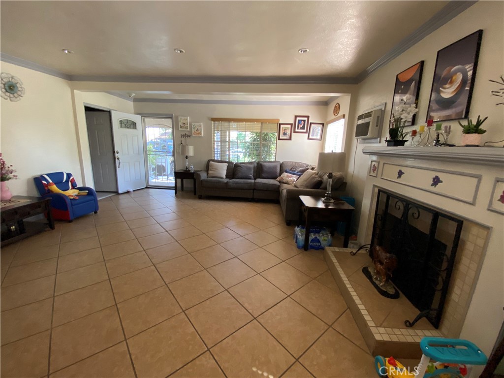 3049 San Ignacio Drive