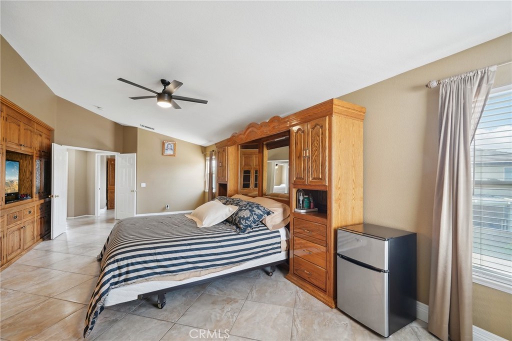 2150 Whitman Way