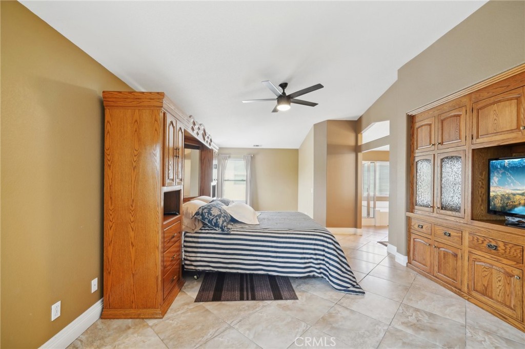 2150 Whitman Way