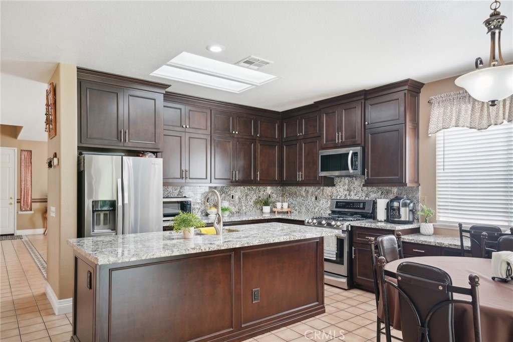 2150 Whitman Way