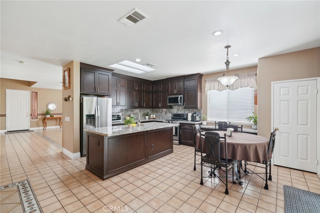 2150 Whitman Way