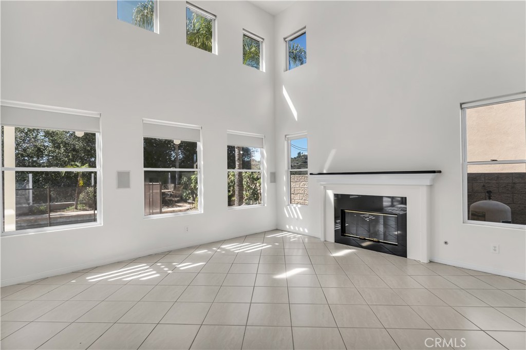 20612 Crestline Drive