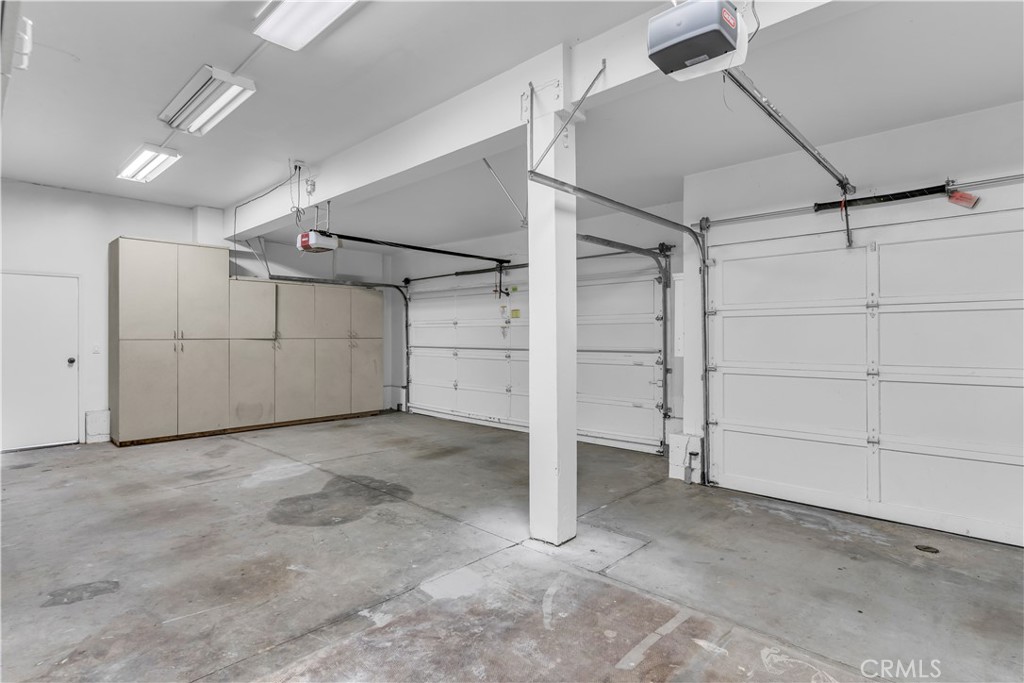 20612 Crestline Drive