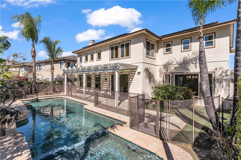 20612 Crestline Drive