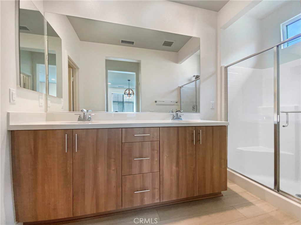 16135 Sandpiper Avenue