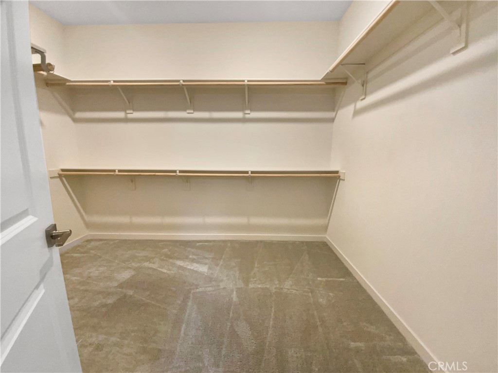 16135 Sandpiper Avenue