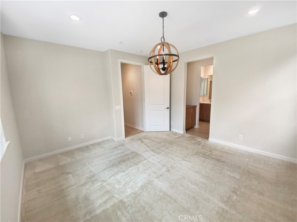 16135 Sandpiper Avenue