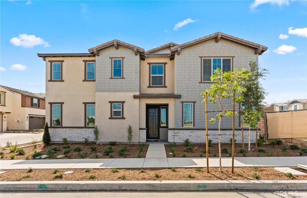 4230 South Hummingbird Paseo