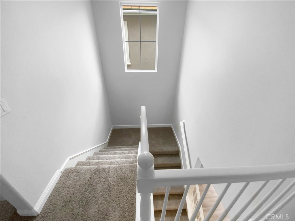 8062 Holland Park Street