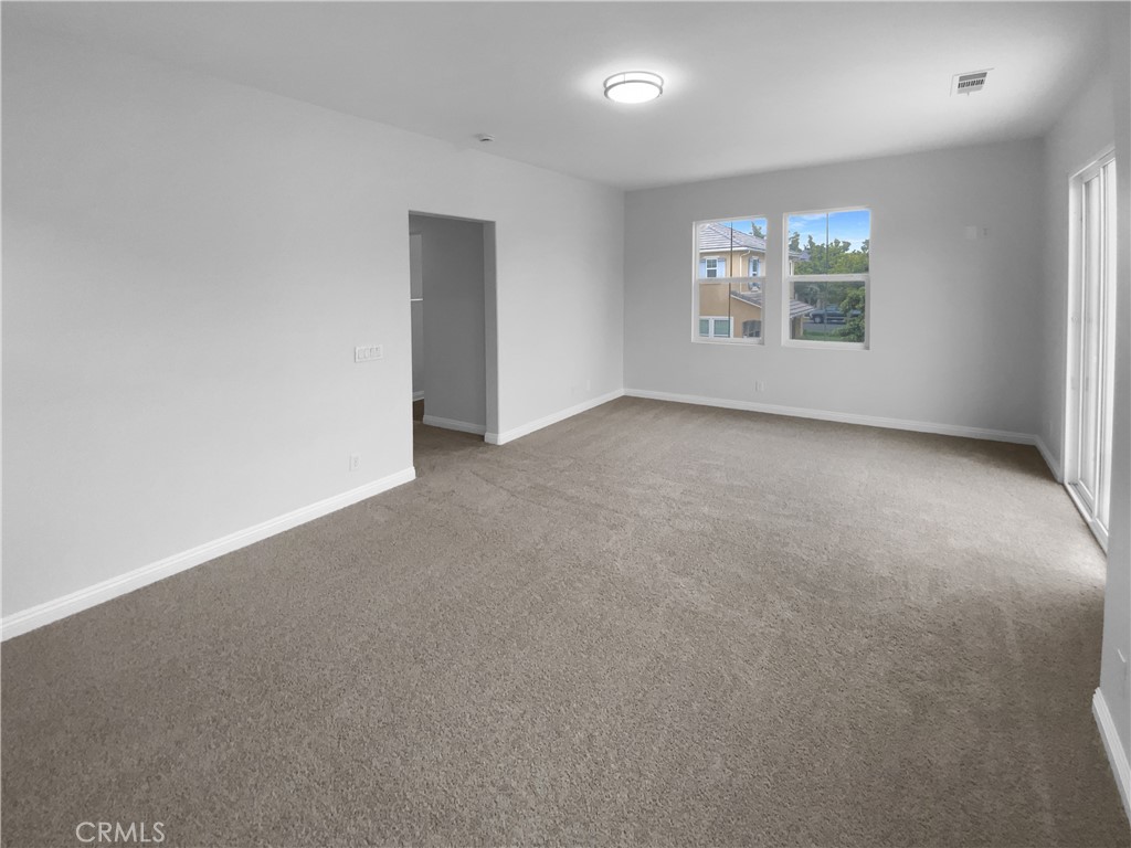 8062 Holland Park Street