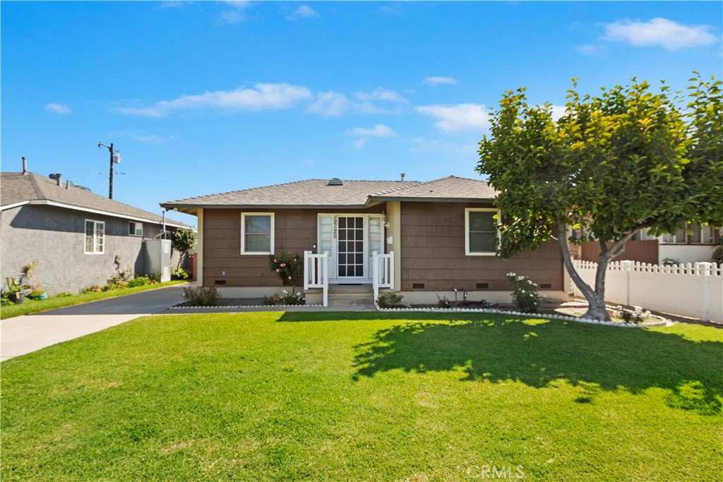 12125 Maryvine