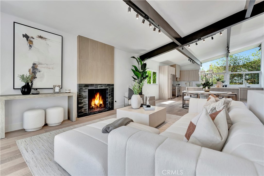 17421 Alta Vista Circle