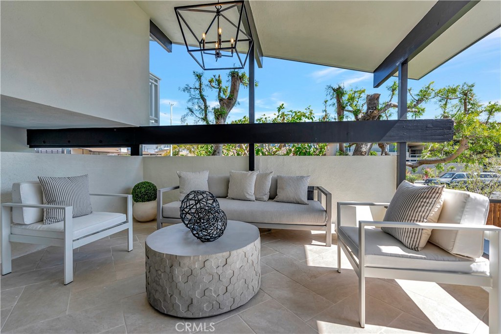 17421 Alta Vista Circle