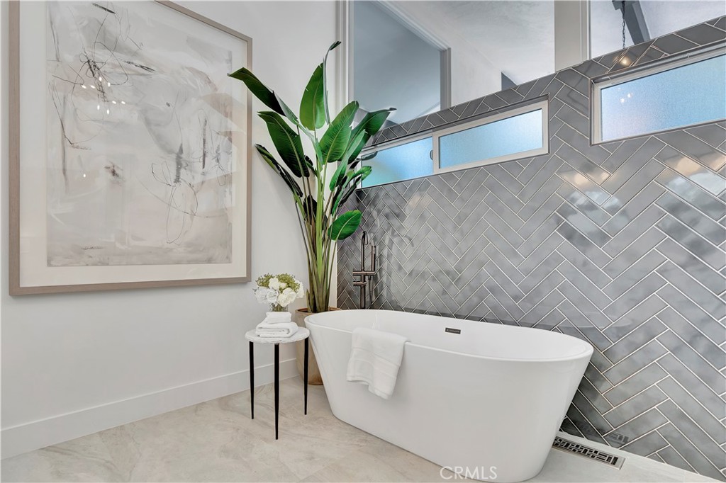 17421 Alta Vista Circle