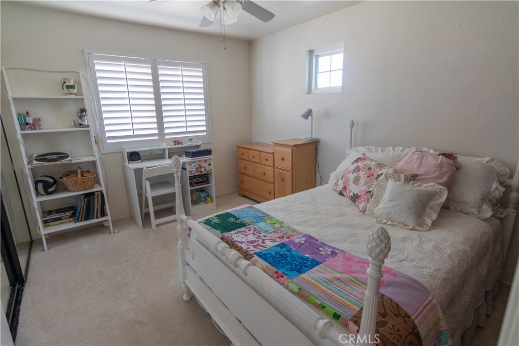 17940 Via Casitas